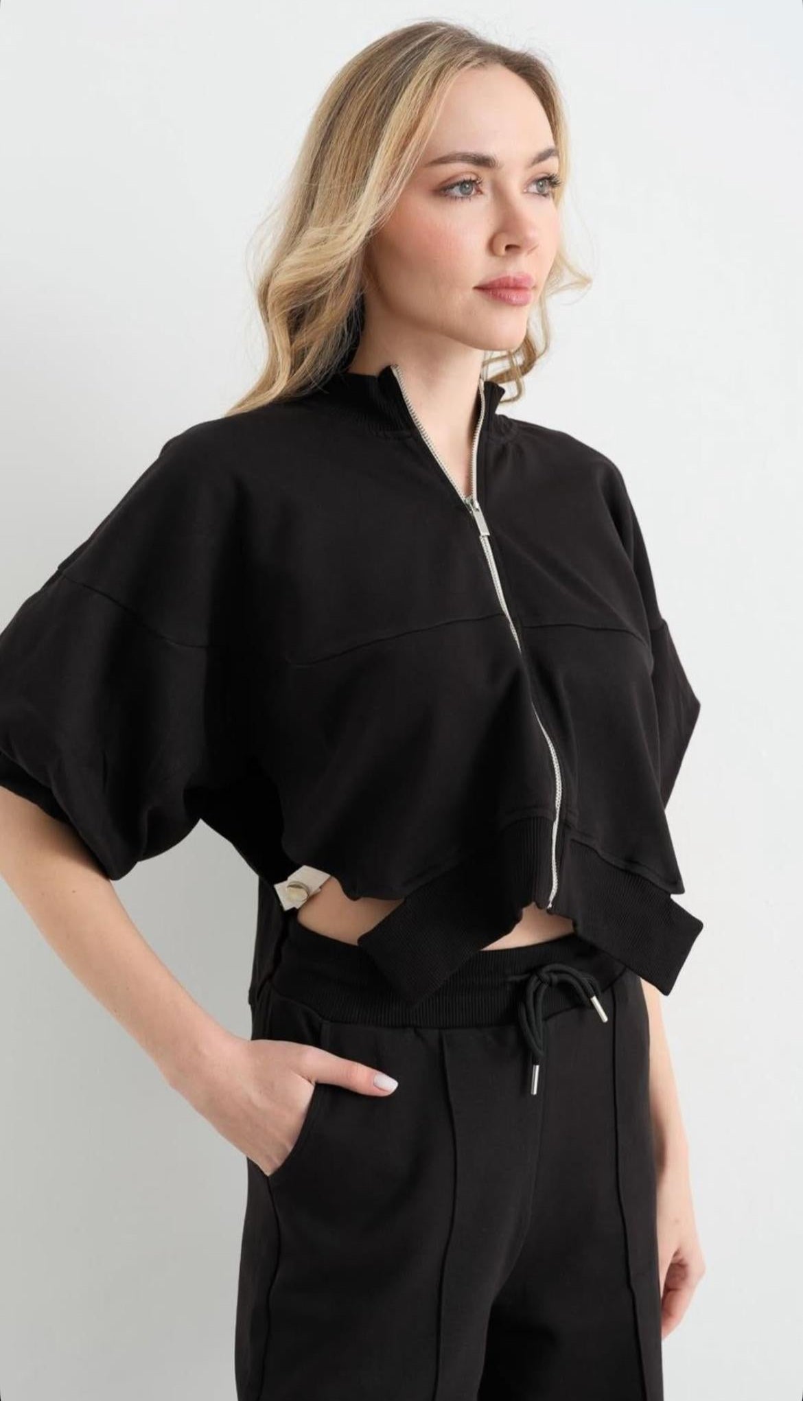 Soft Set Black