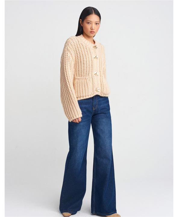 Cardigan offwhite gold button