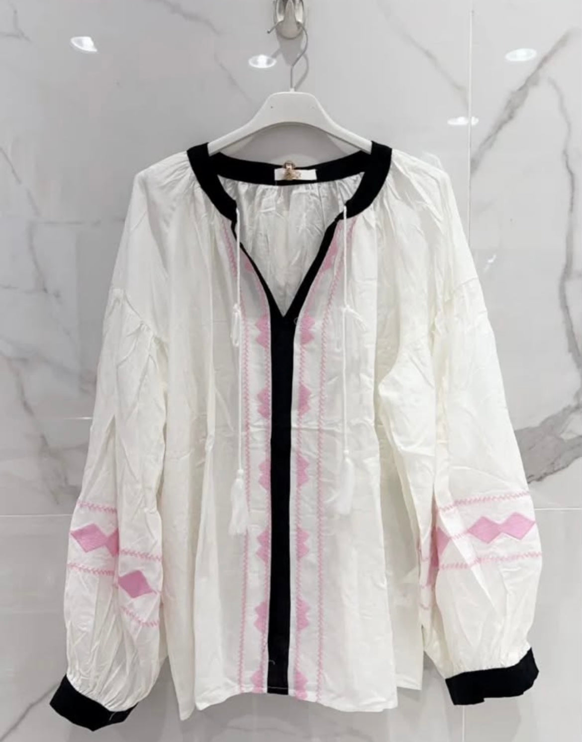 Shirt white embroidery