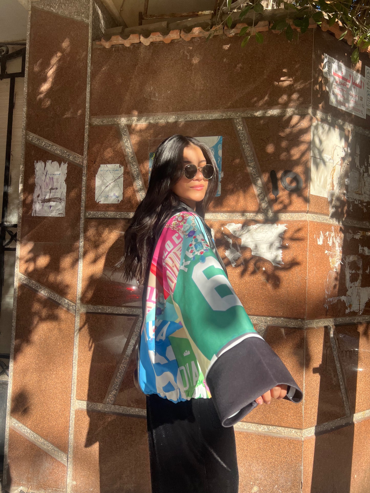 Jacket black colorful sleeves