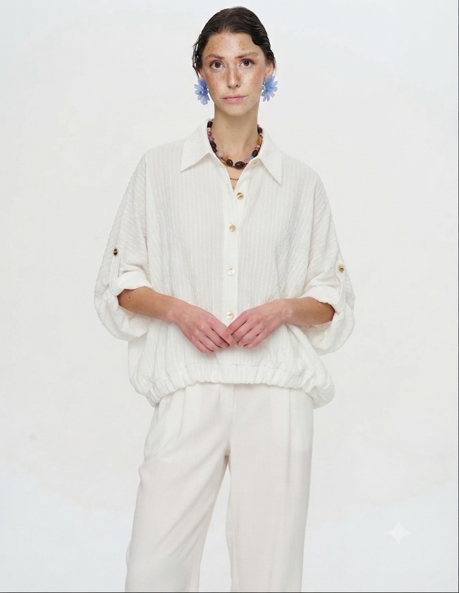 Shirt white Gold button