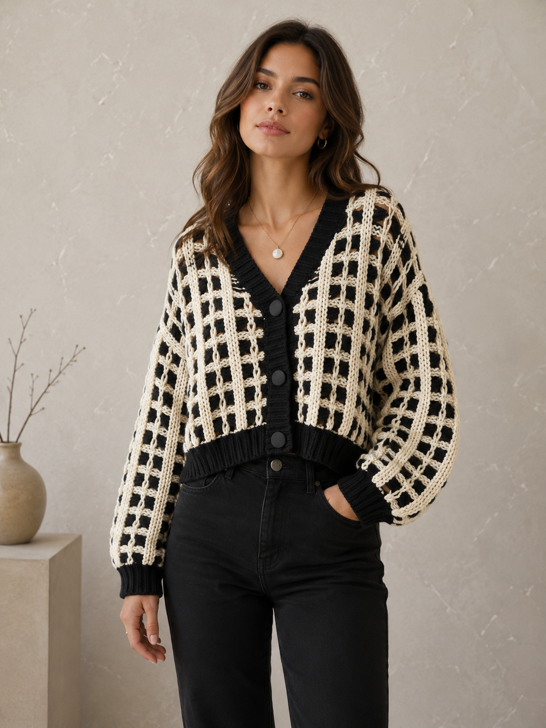 Cardigan crochet black white
