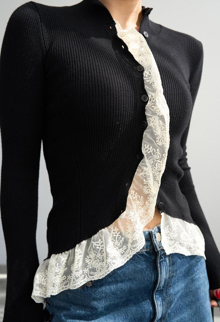 Pullover black knit lace
