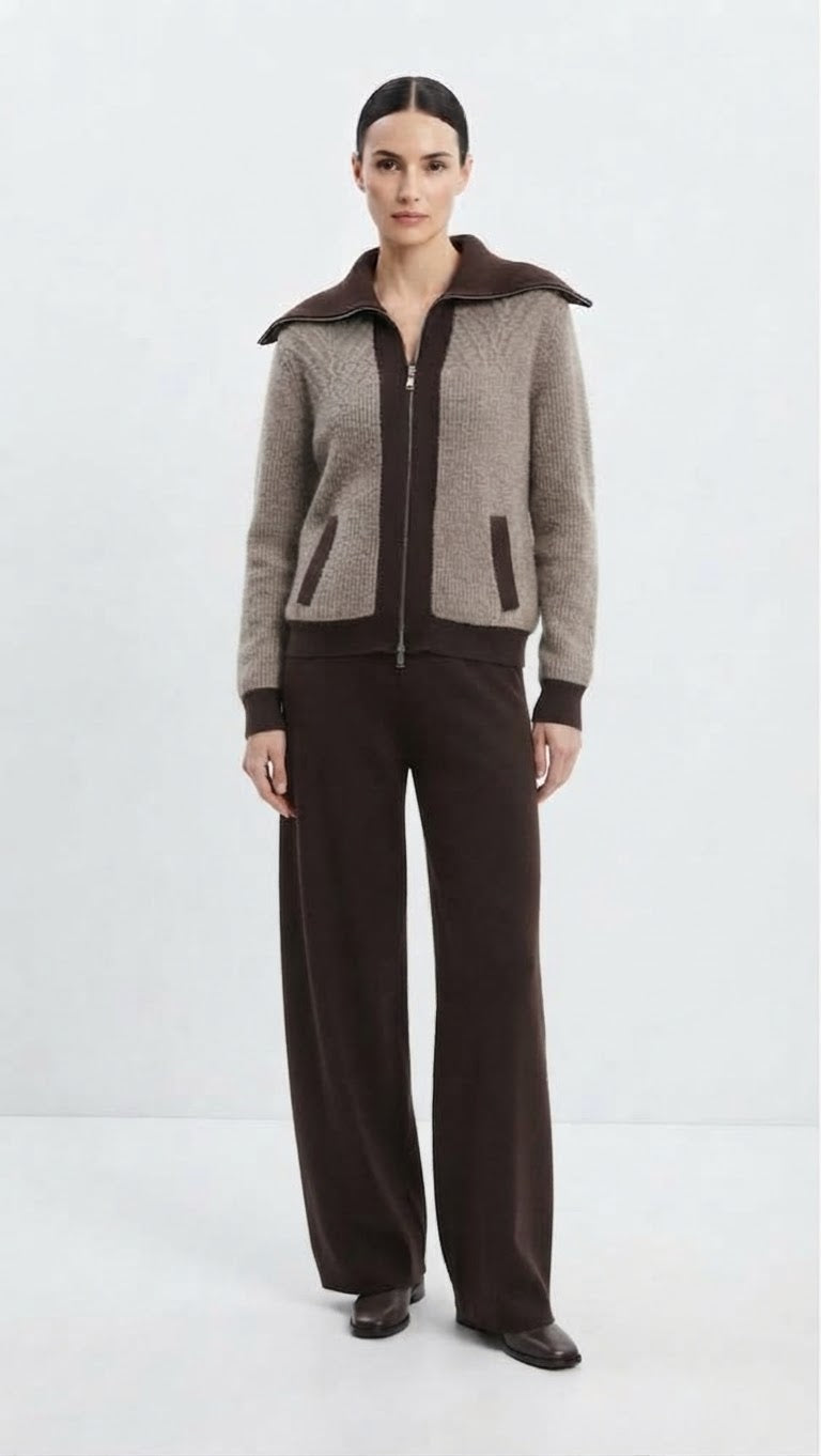 Set brown beige knit