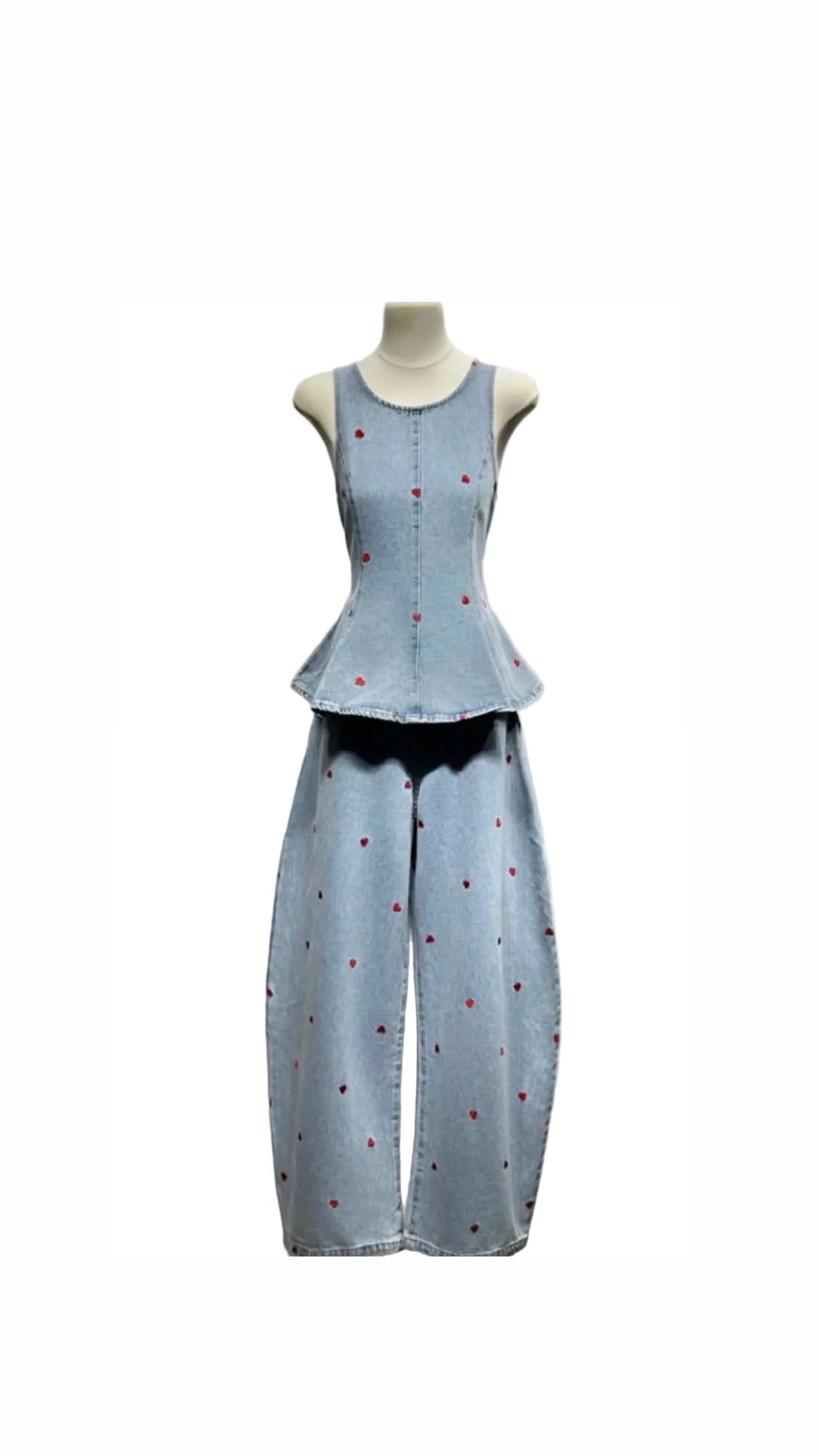 Set polka cherry