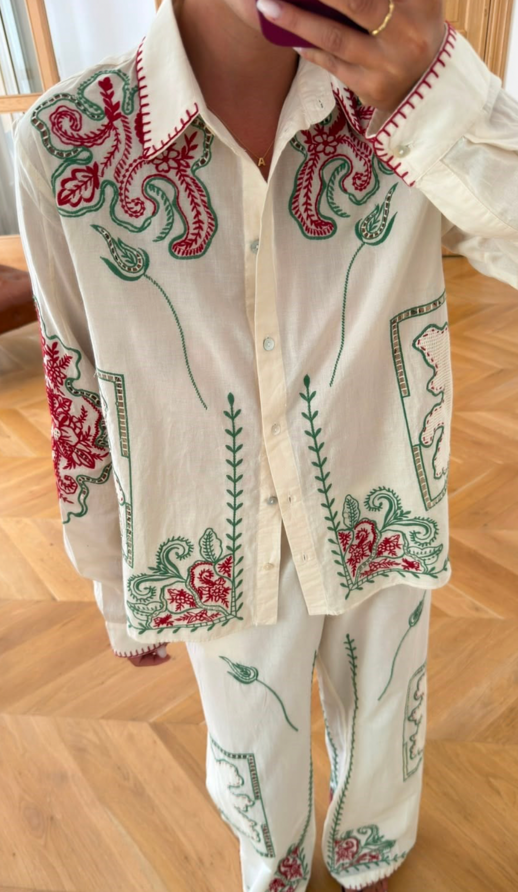 Set embroidery
