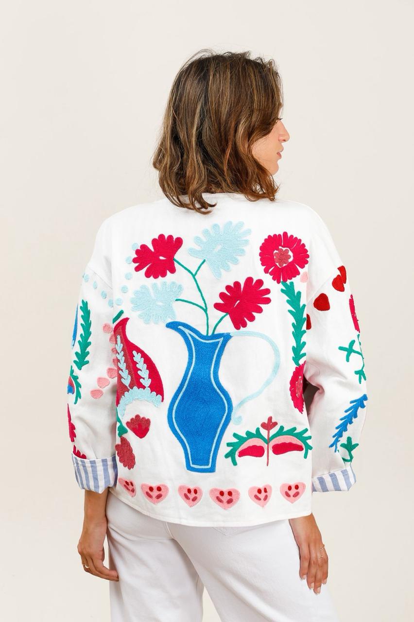 Jacket embroidery white