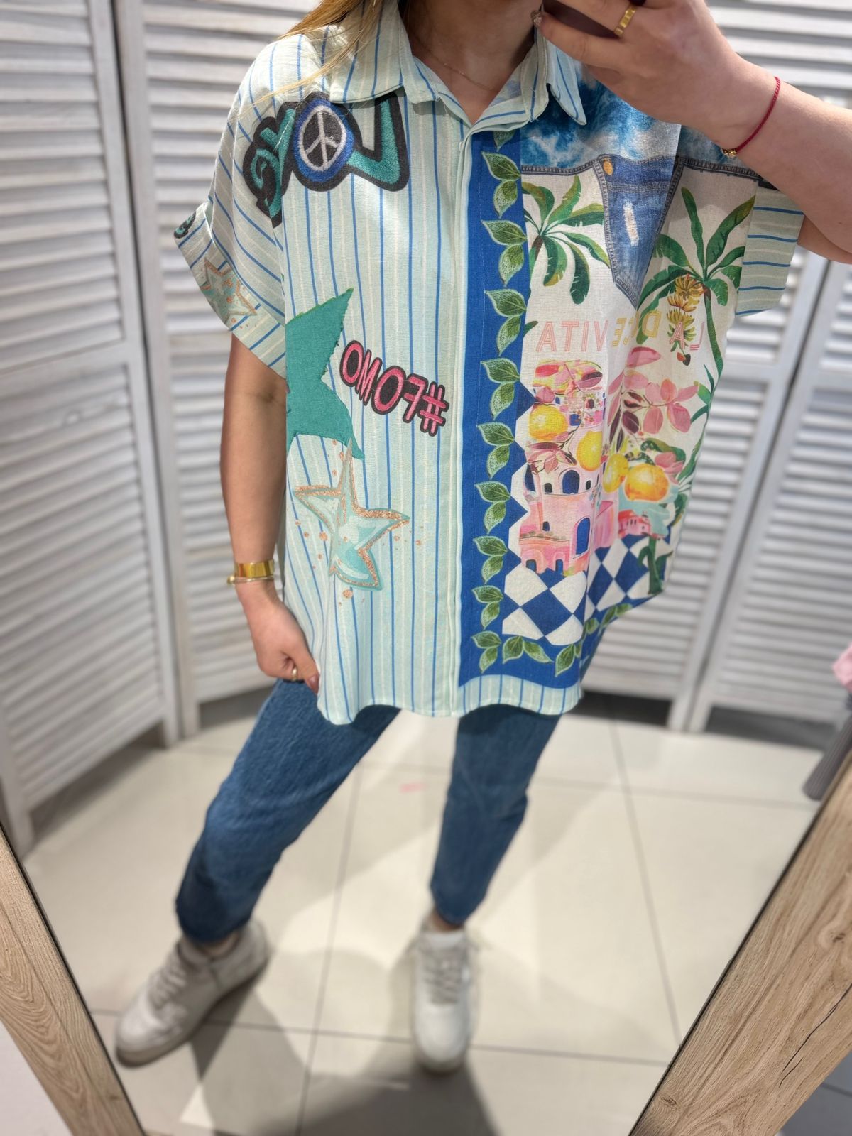 Shirt Victoria Half Sleeves