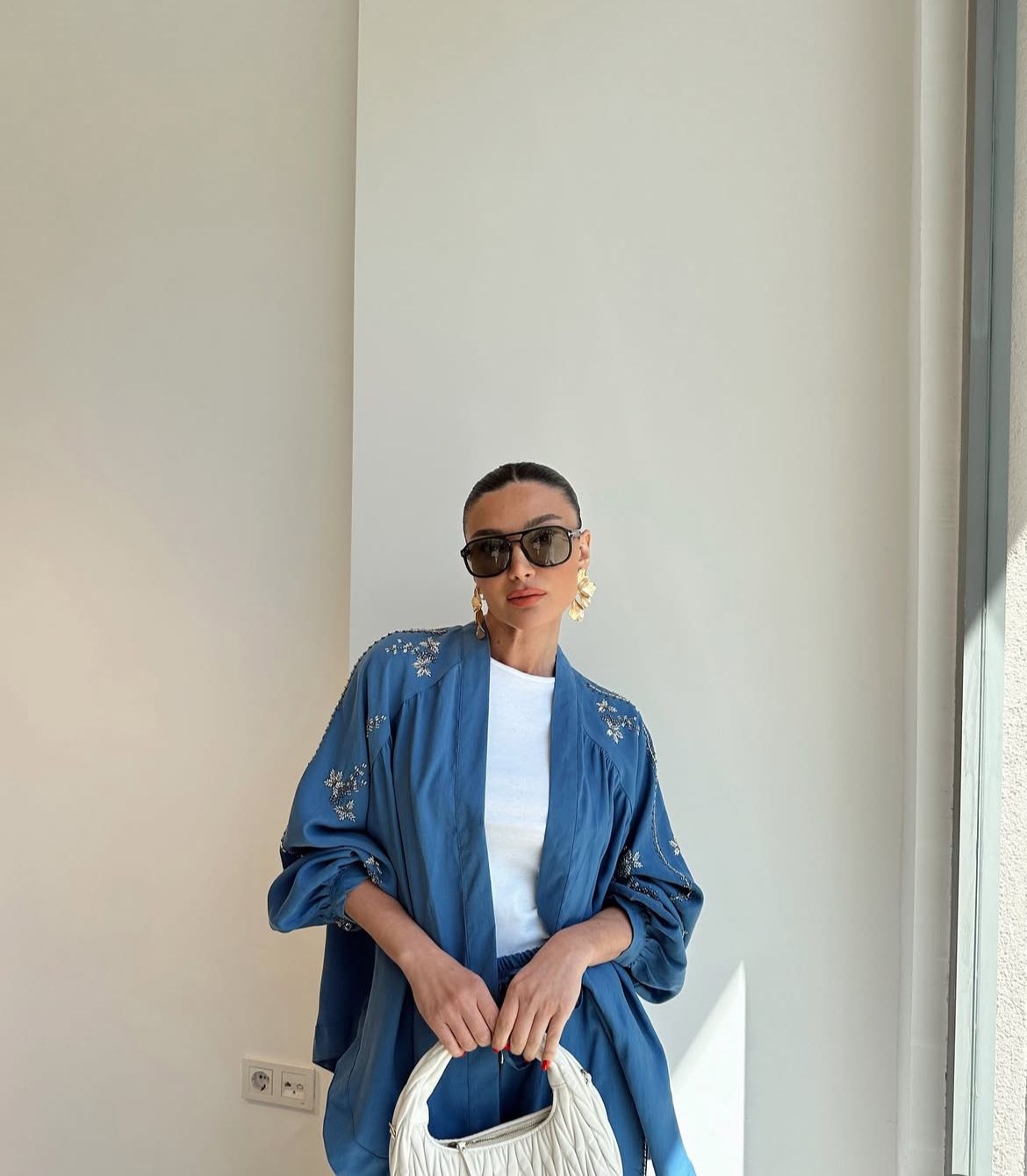 Set Embroidery Blue
