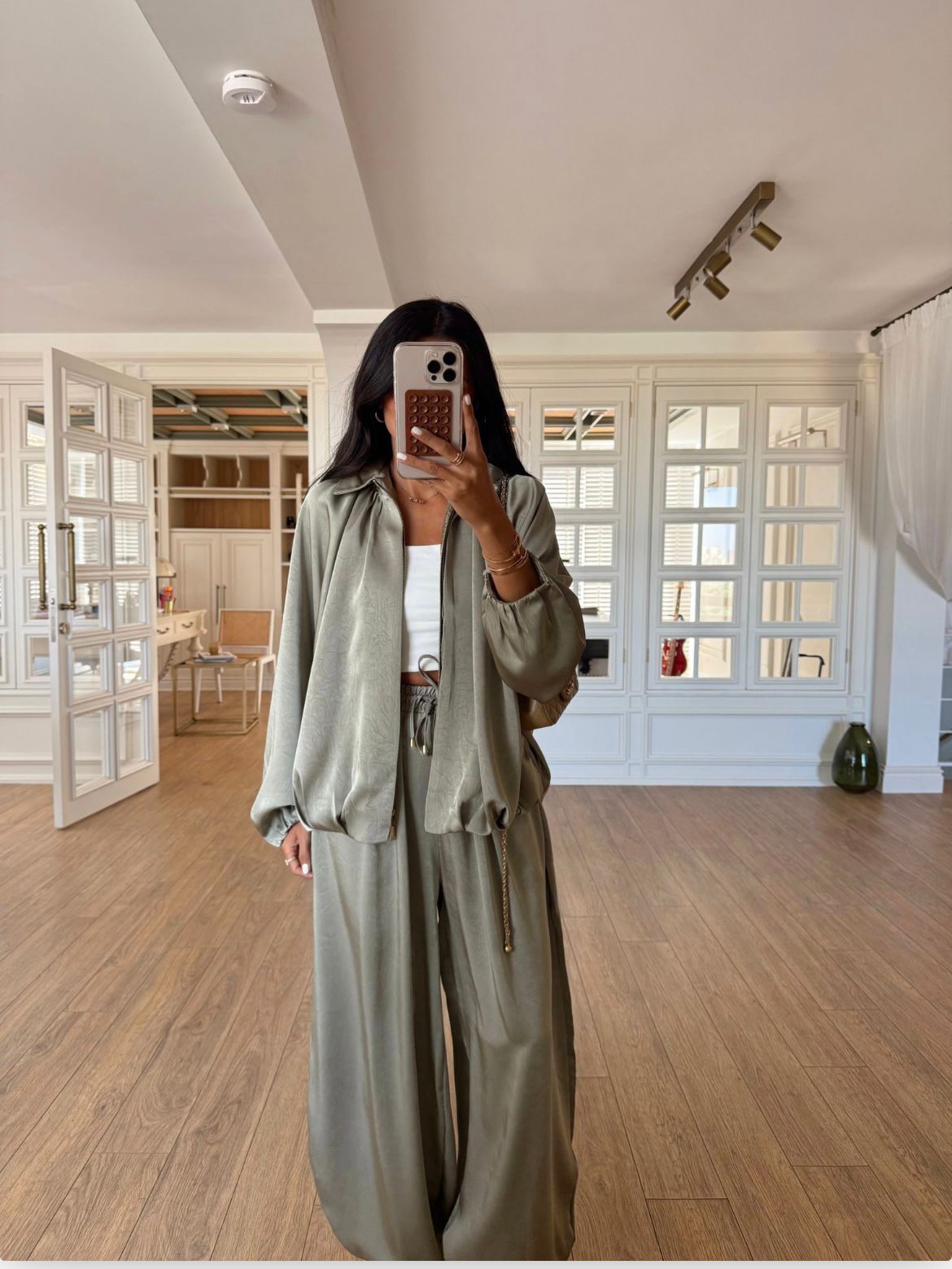 Light Olive Set Silk