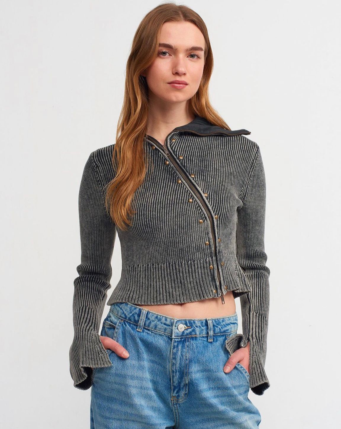 Grey Knit Zipper