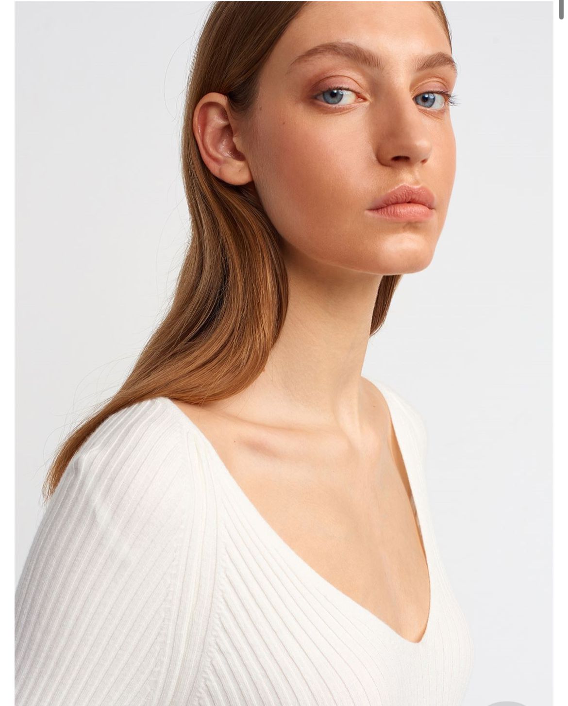 Basic Knit White