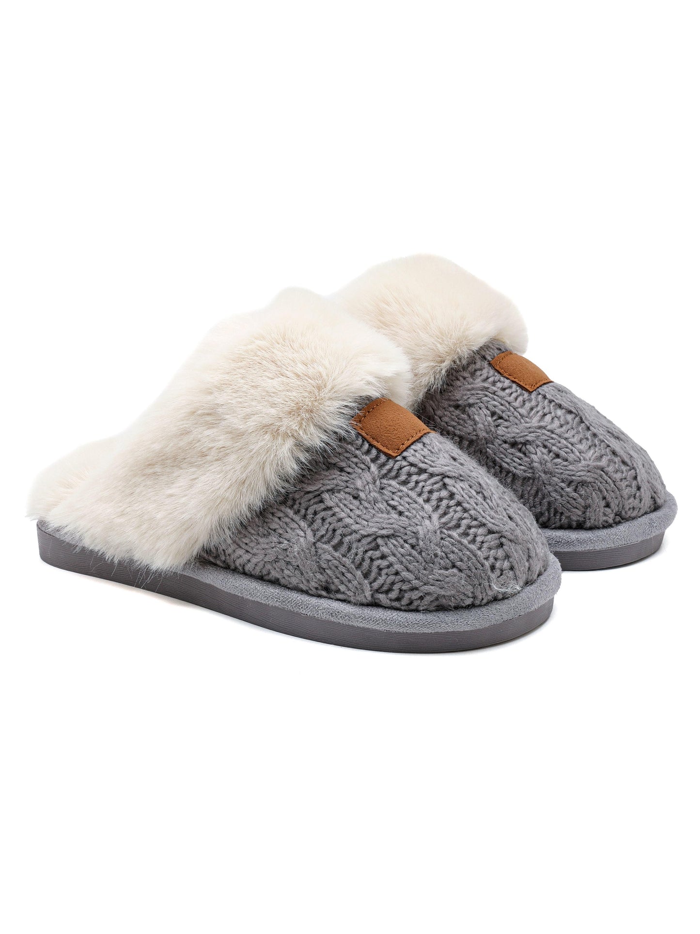 Grey Cuzy Kniited Slippers