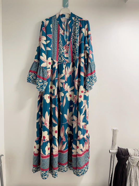 Dress Floral Look