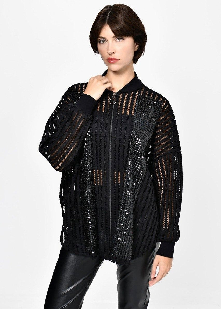 Black zipper lined DQ