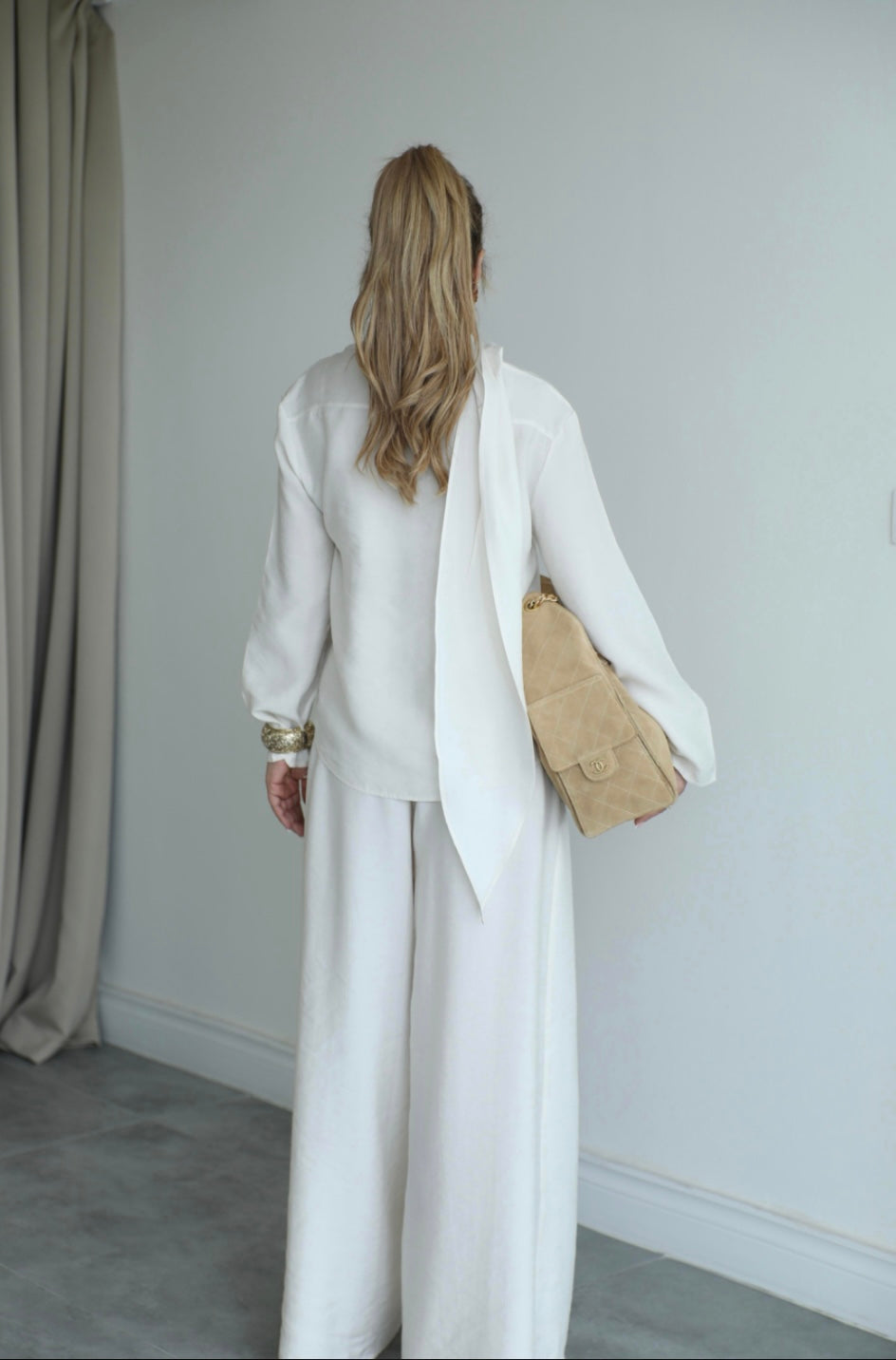 Set Offwhite scarf attached