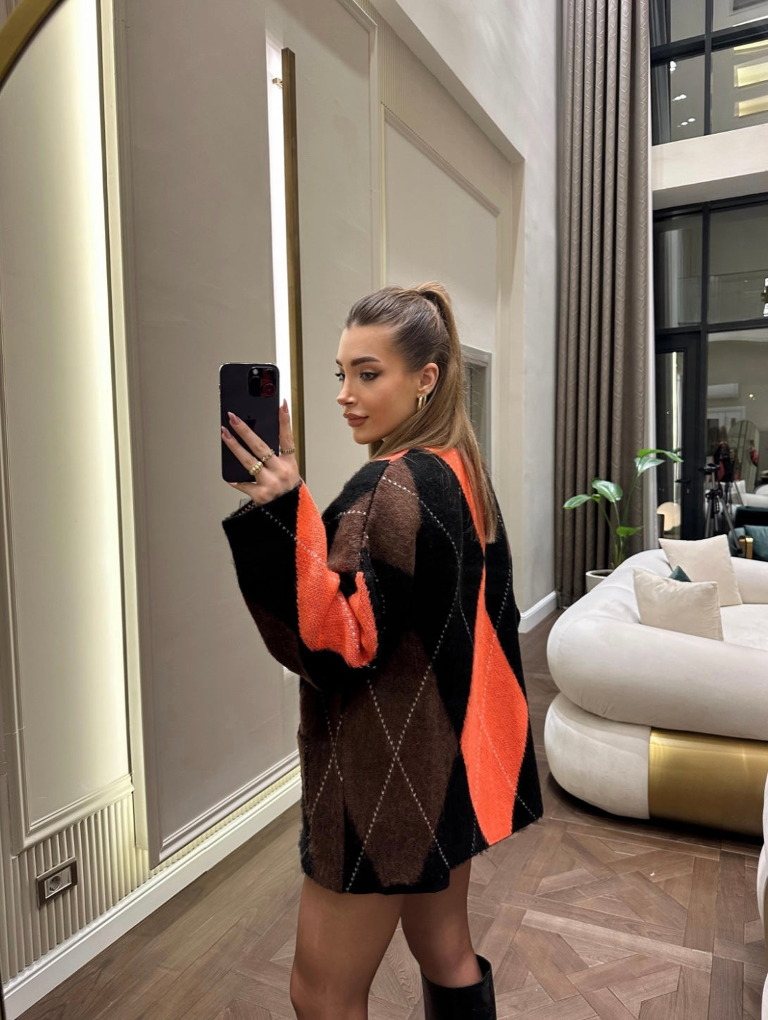 Knitted Orange x Black