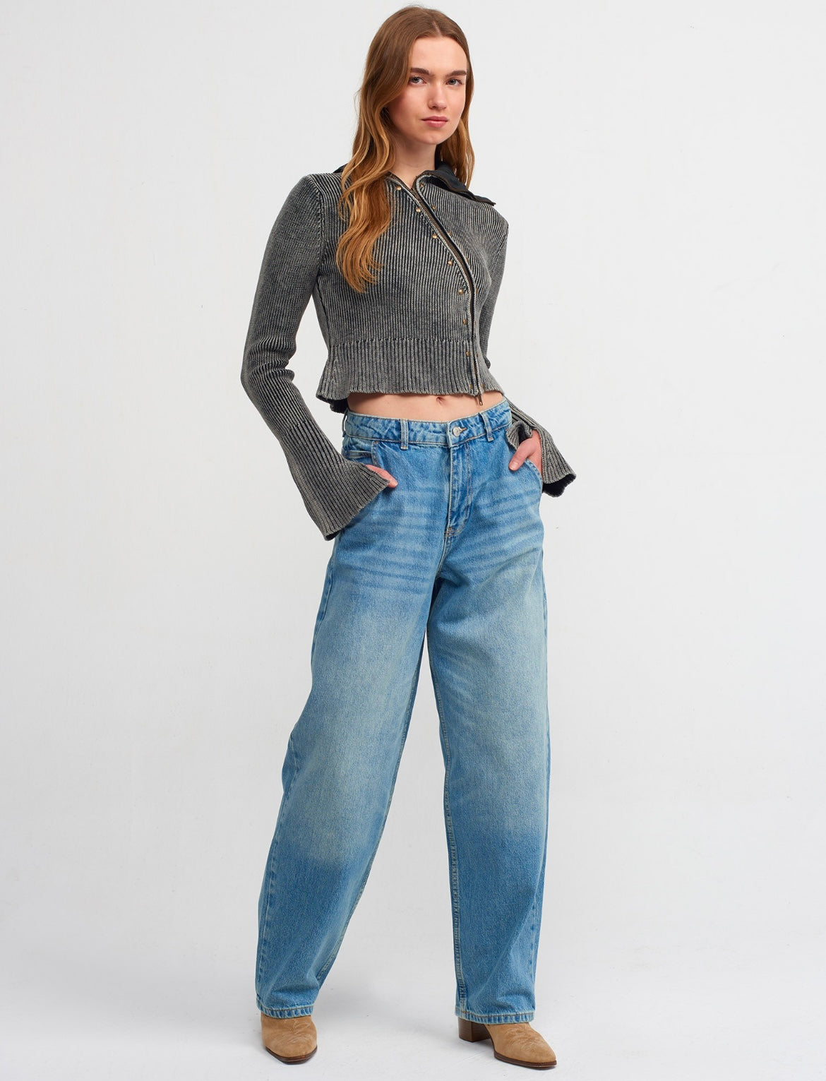 Grey Knit Zipper