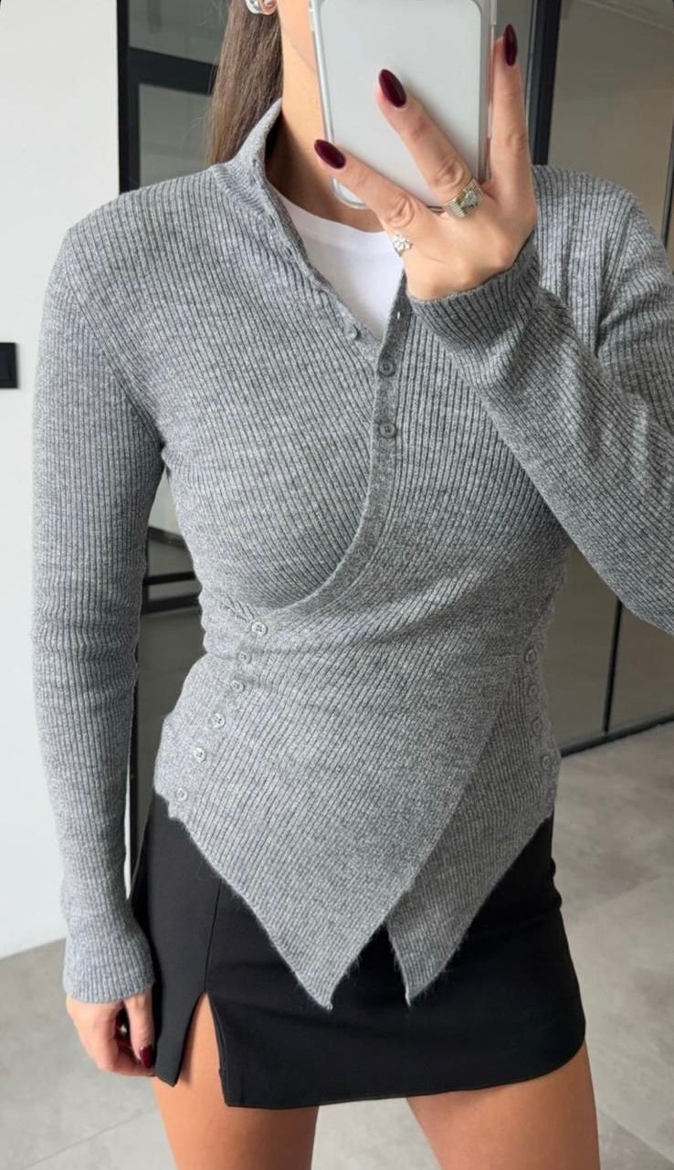 Grey crisscross knit
