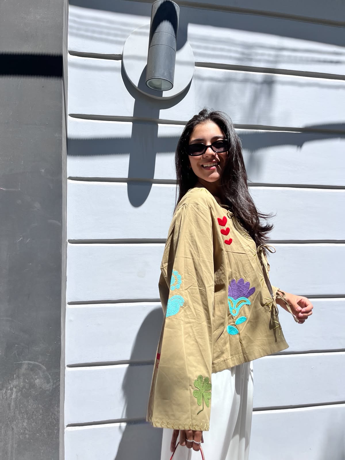 Shirt olive embroidery