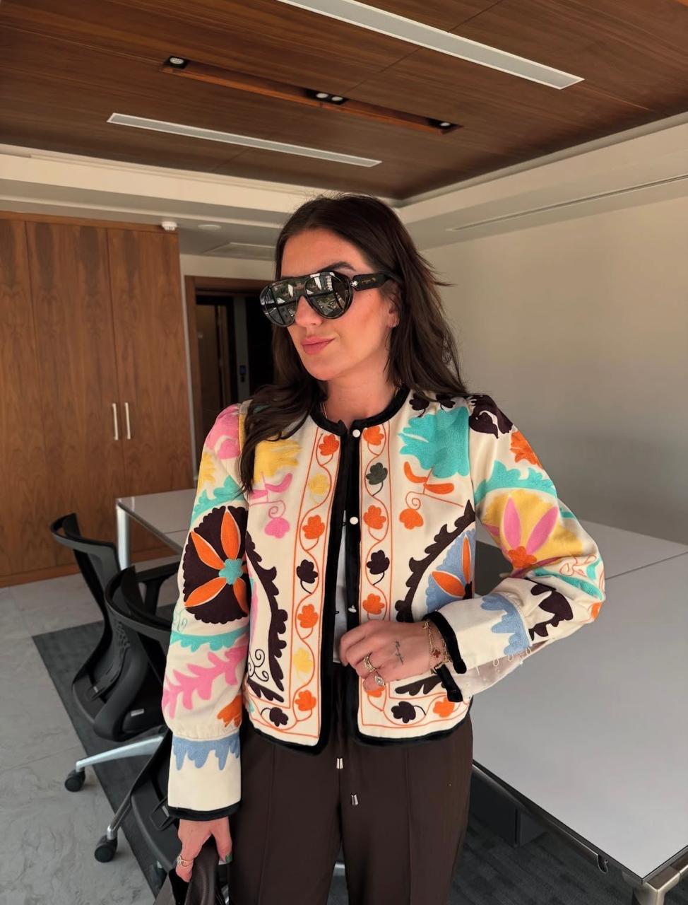 Jacket embroidery colors