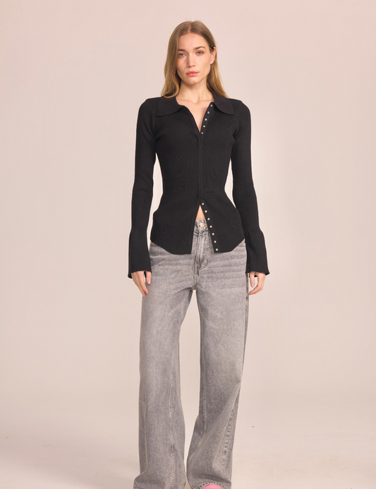 Pullover brown buttons