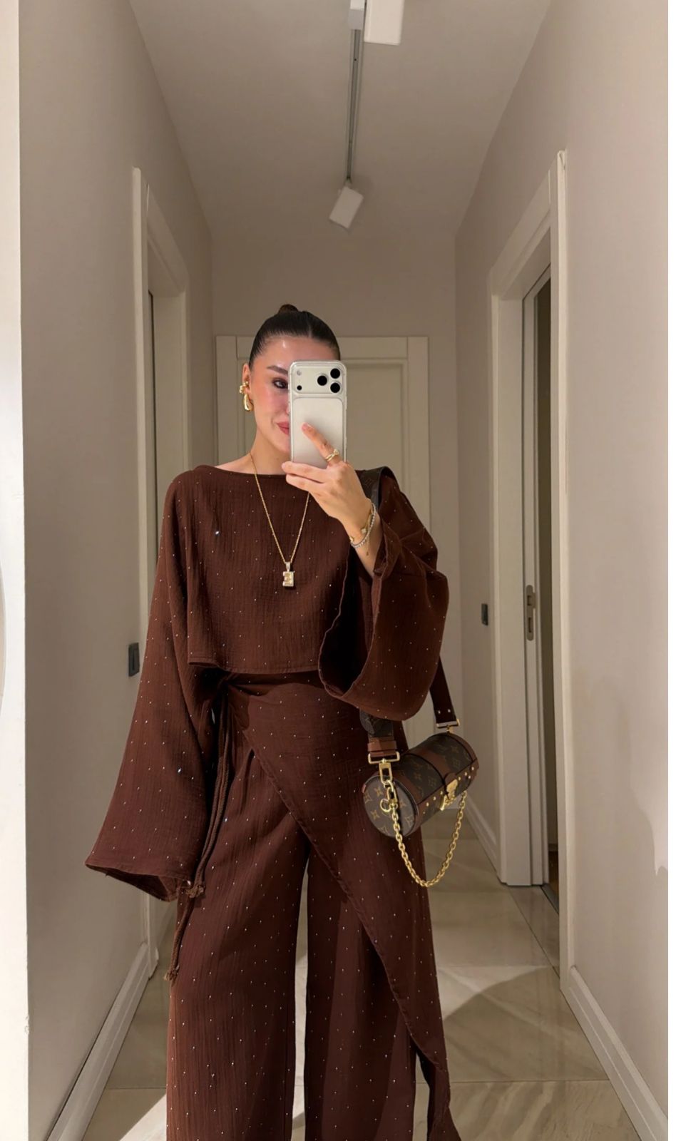 Set strass brown