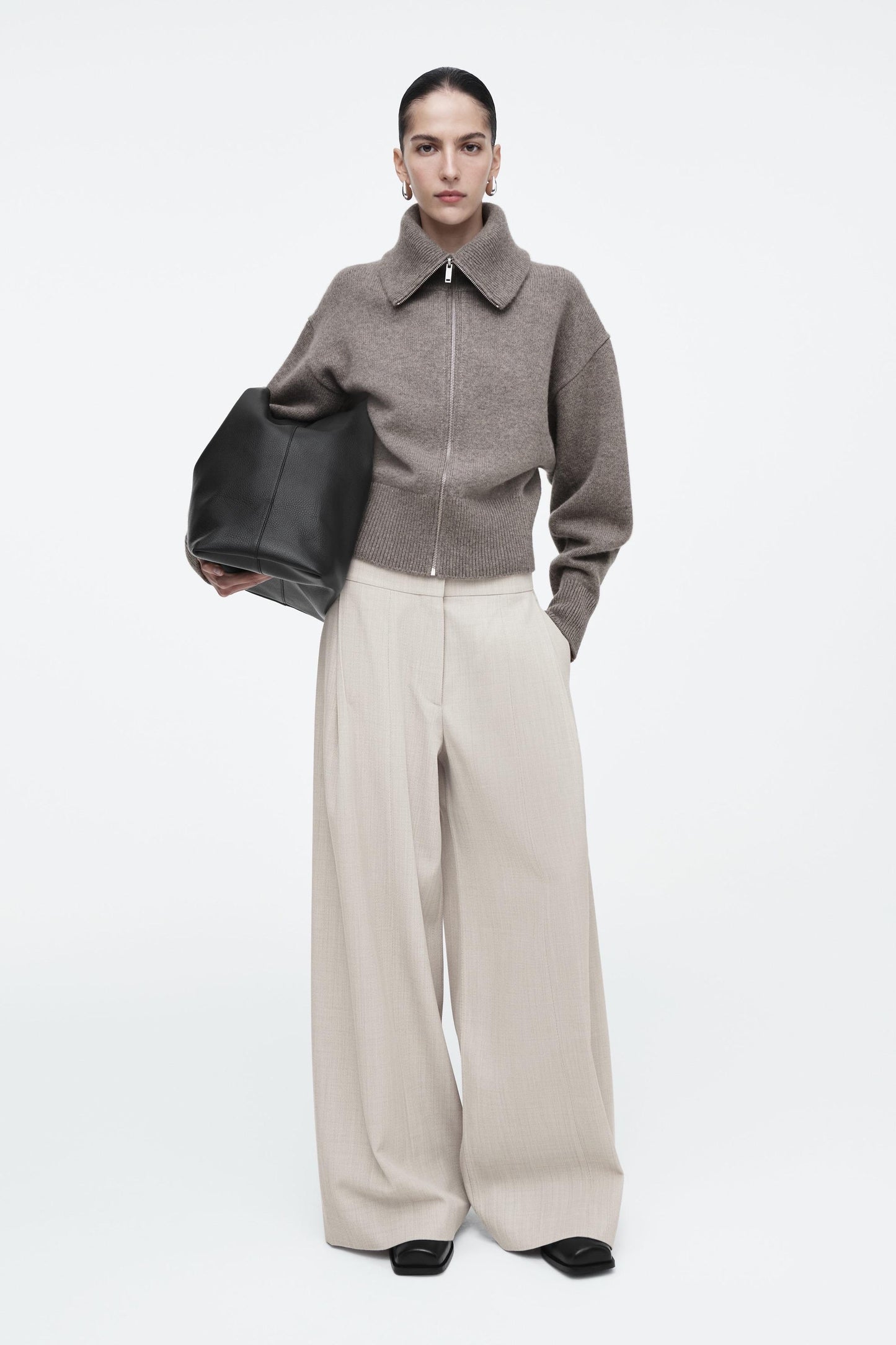 Zipper Knit Cafe