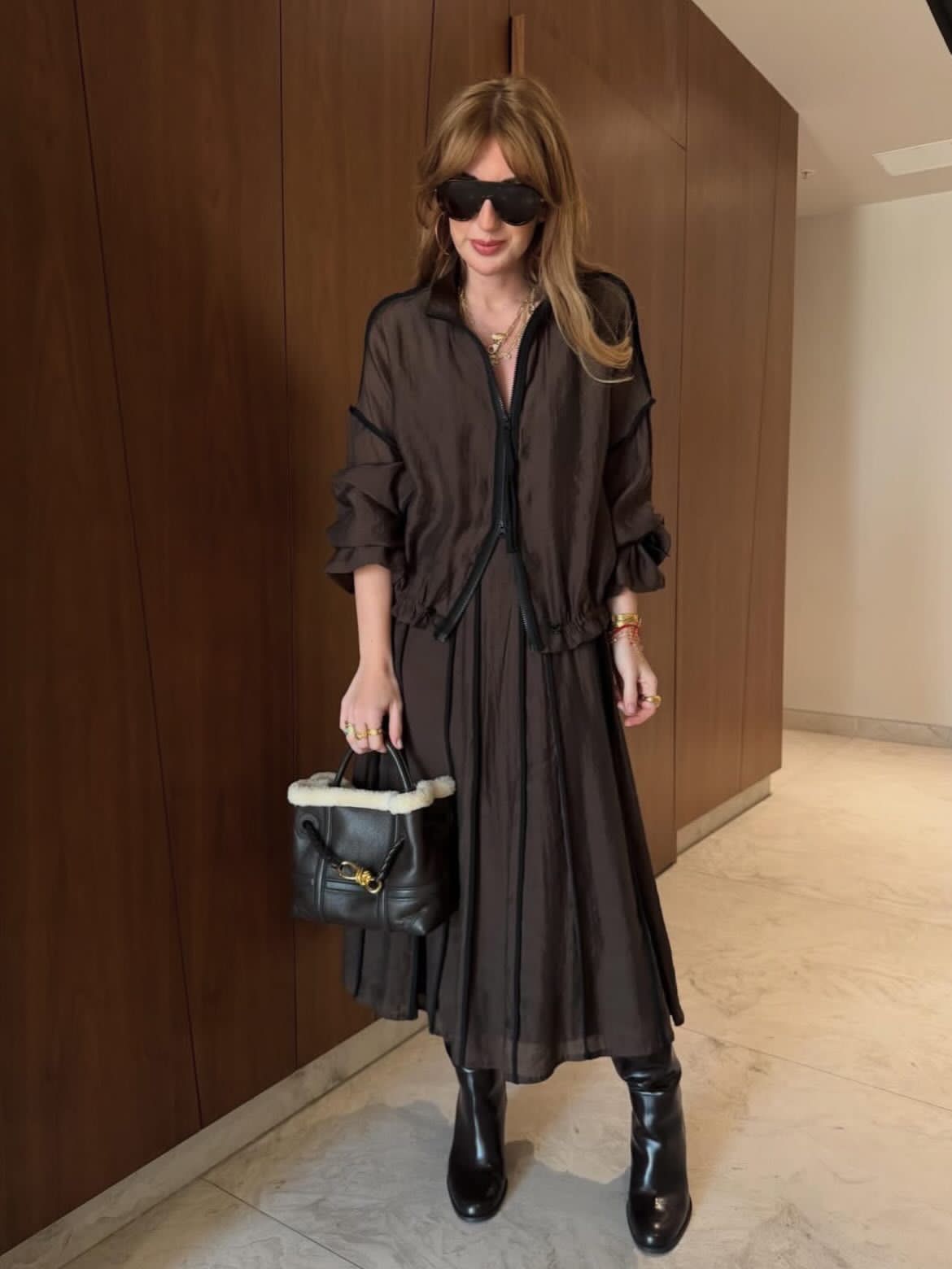 Set skirt brown