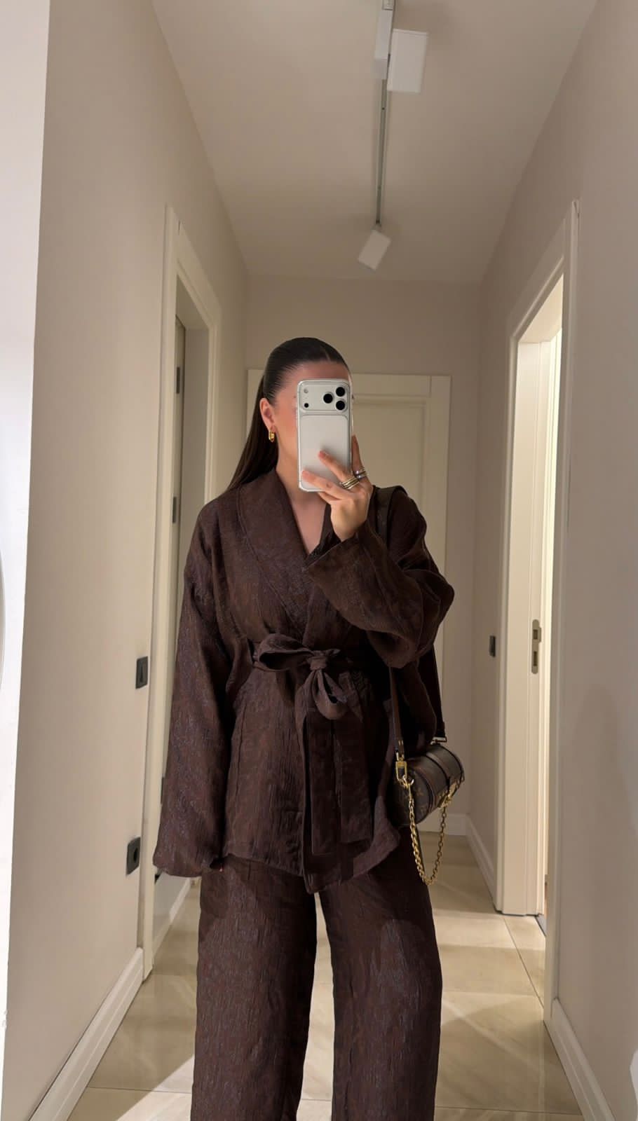 Set brown vintage belt