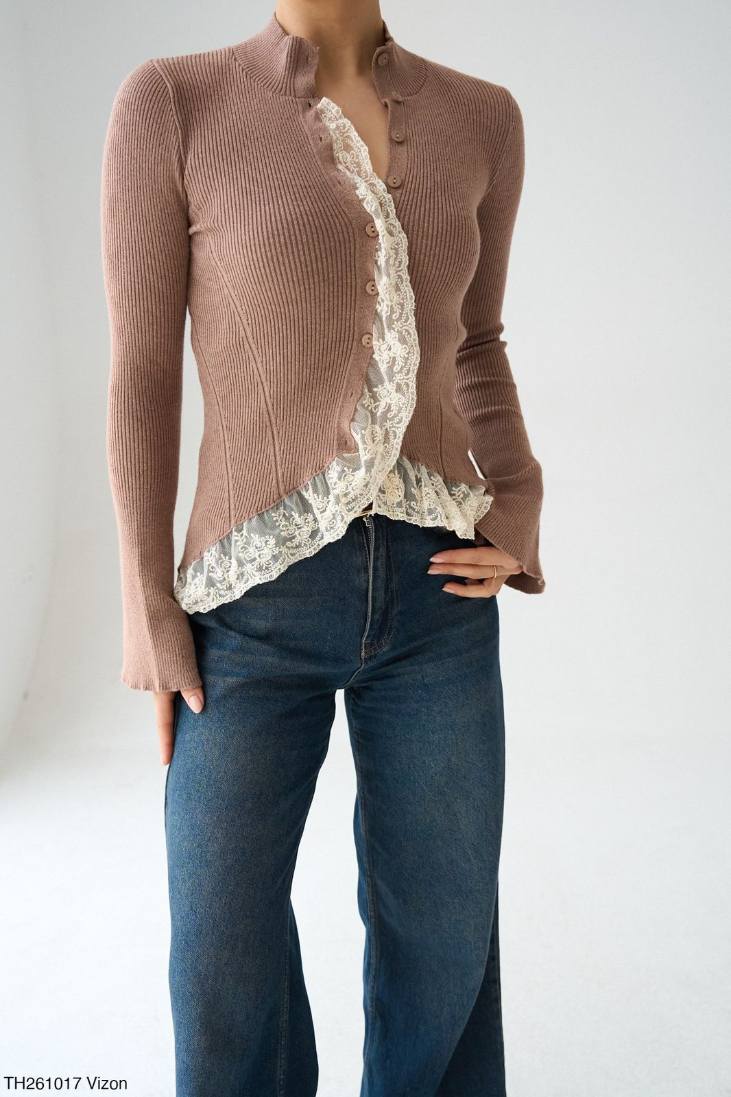 Pullover beige dantelle