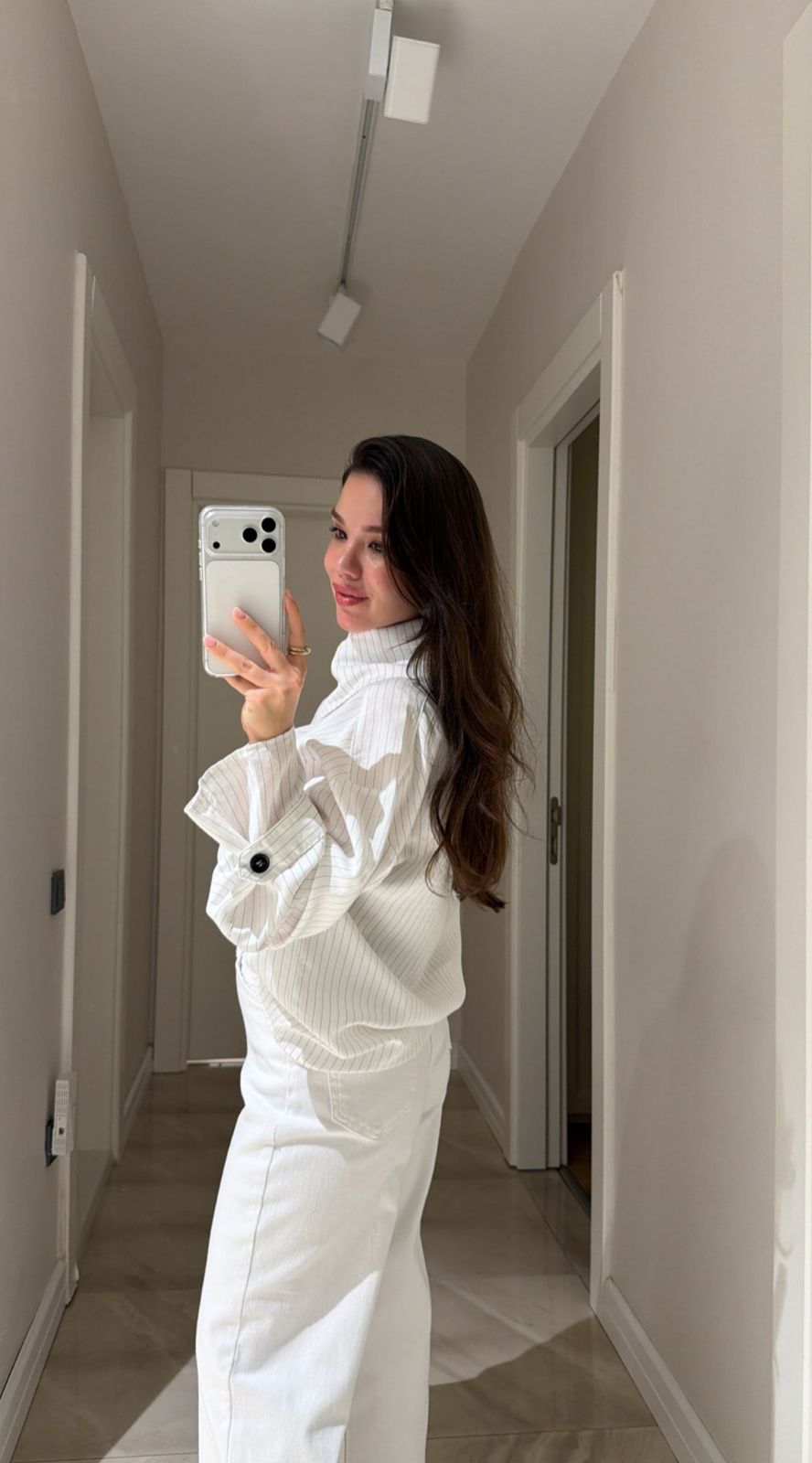 Shirt stripe white
