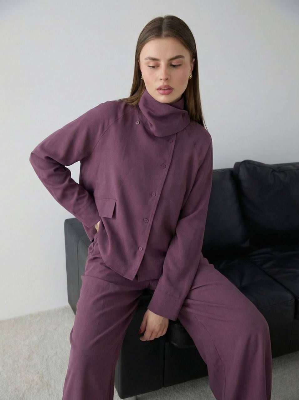 Set plain eggplant