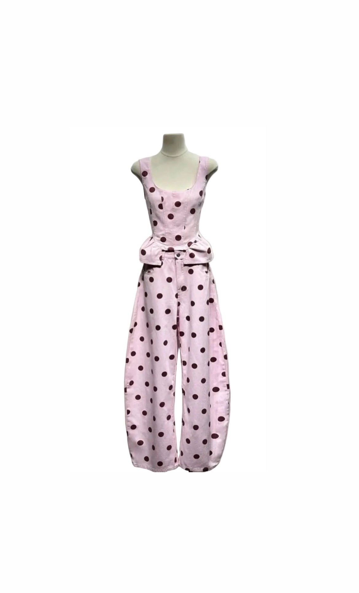 Set polka rose