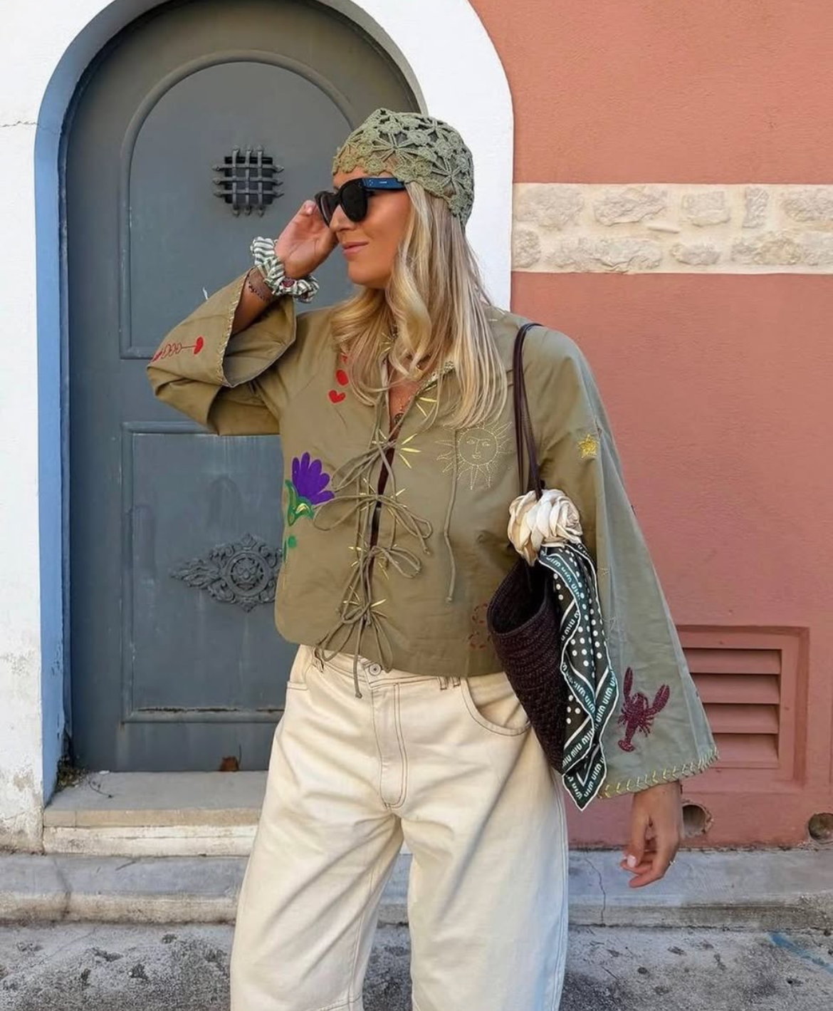 Shirt olive embroidery