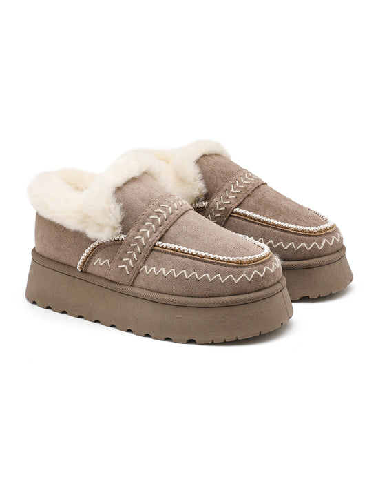 Round head boots grayish