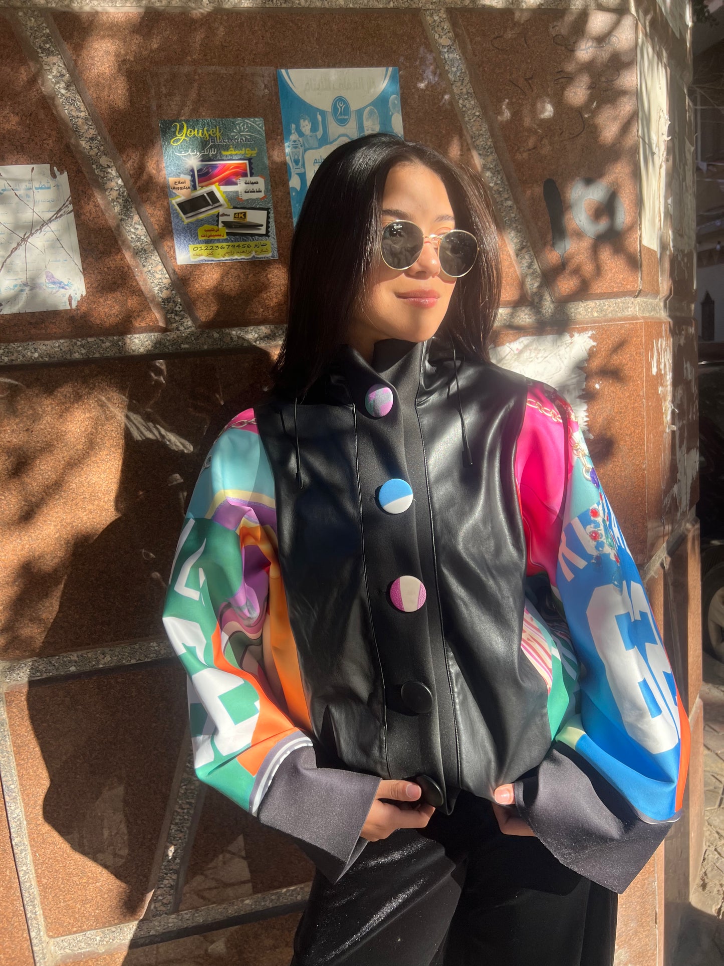 Jacket black colorful sleeves