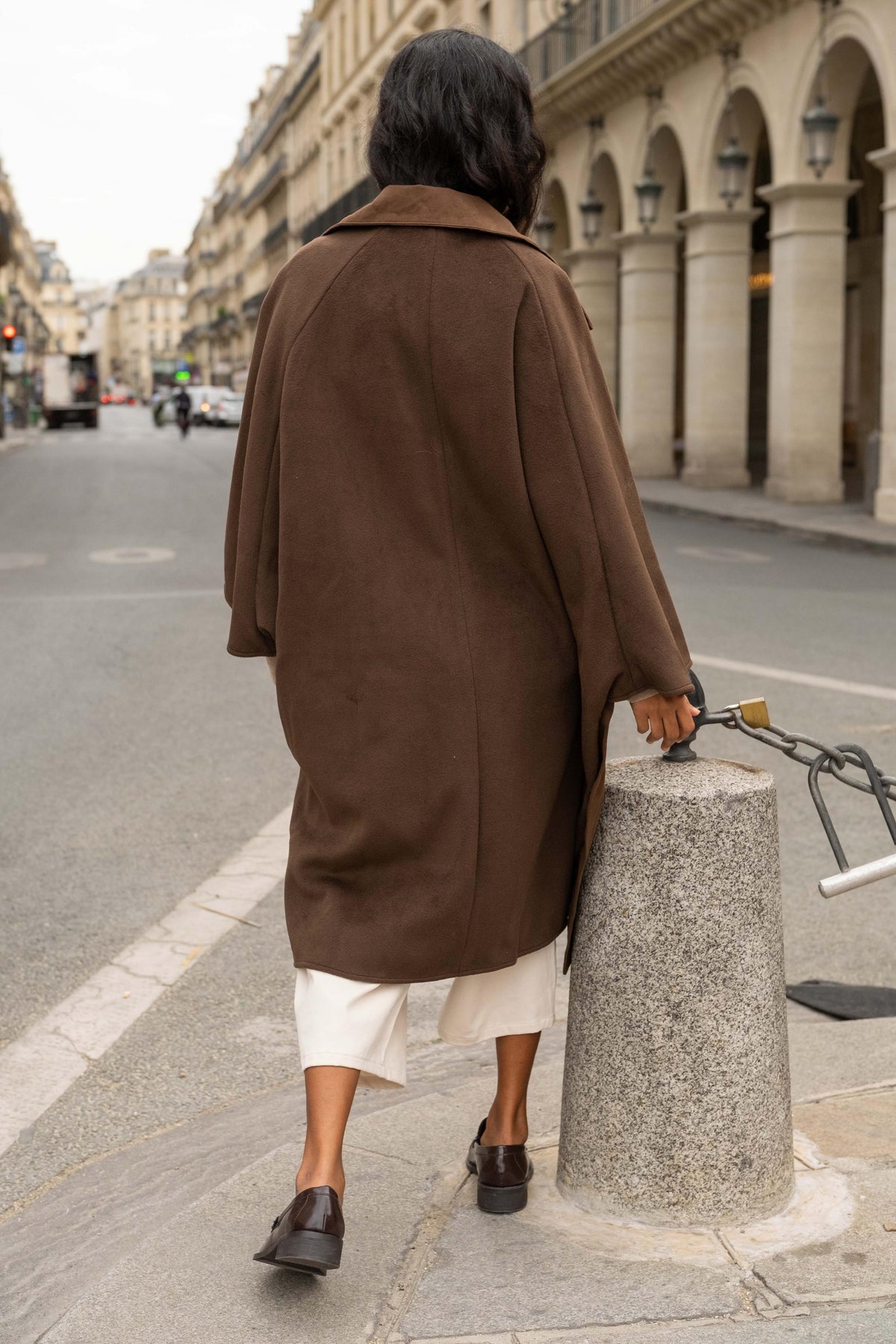 Trench coat brown wool sleeves
