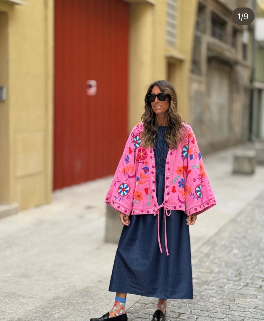 Embroidery Pink kimono