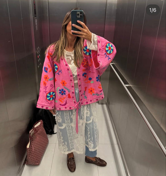 Embroidery Pink kimono