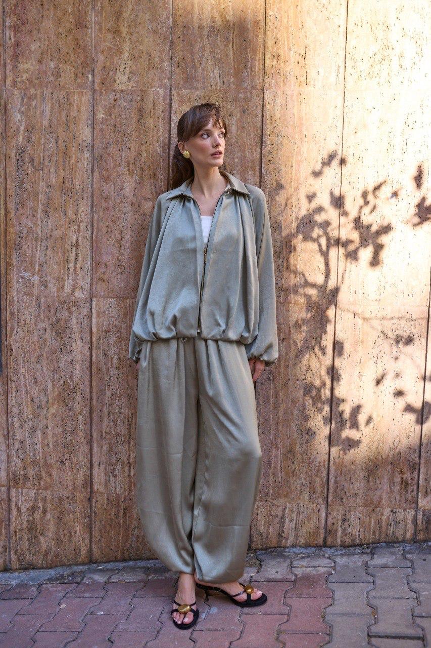 Light Olive Set Silk