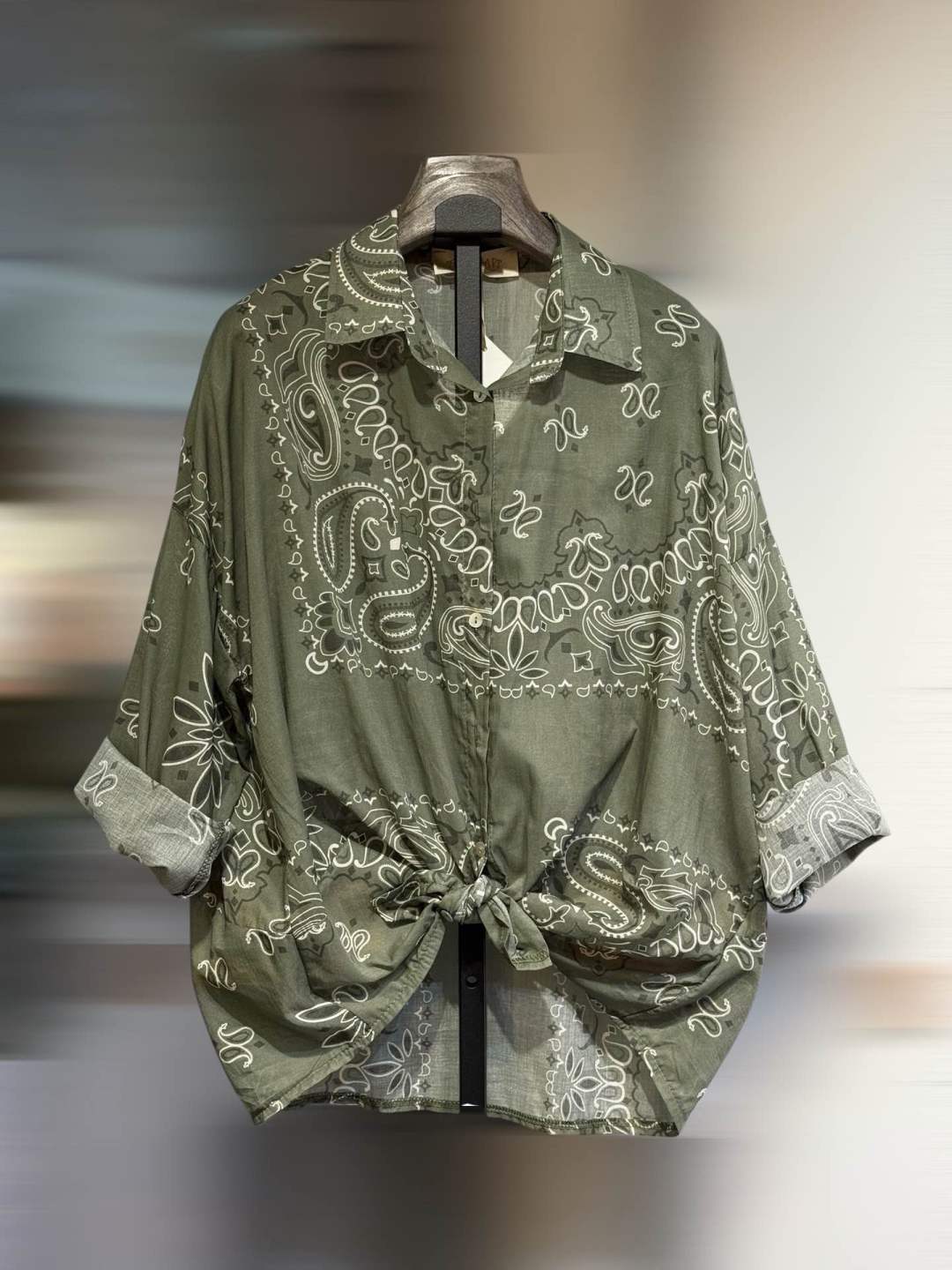 Bandana olive shirt