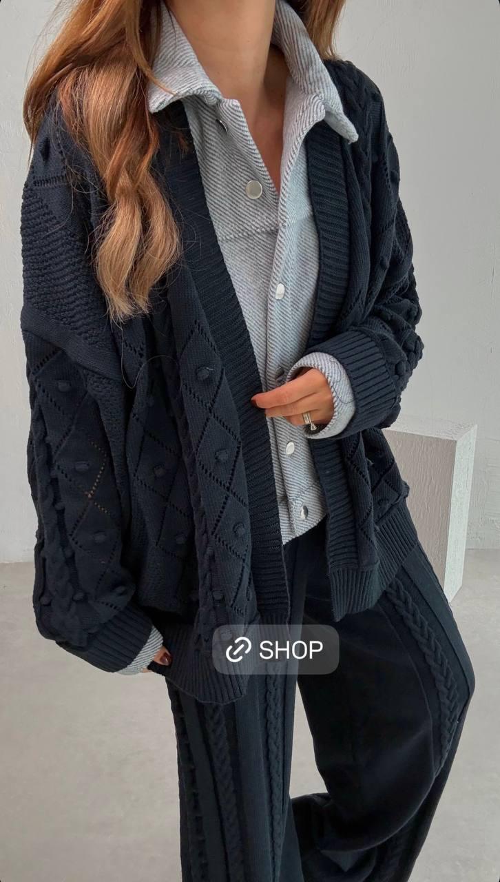 Set navy grey attached shirt