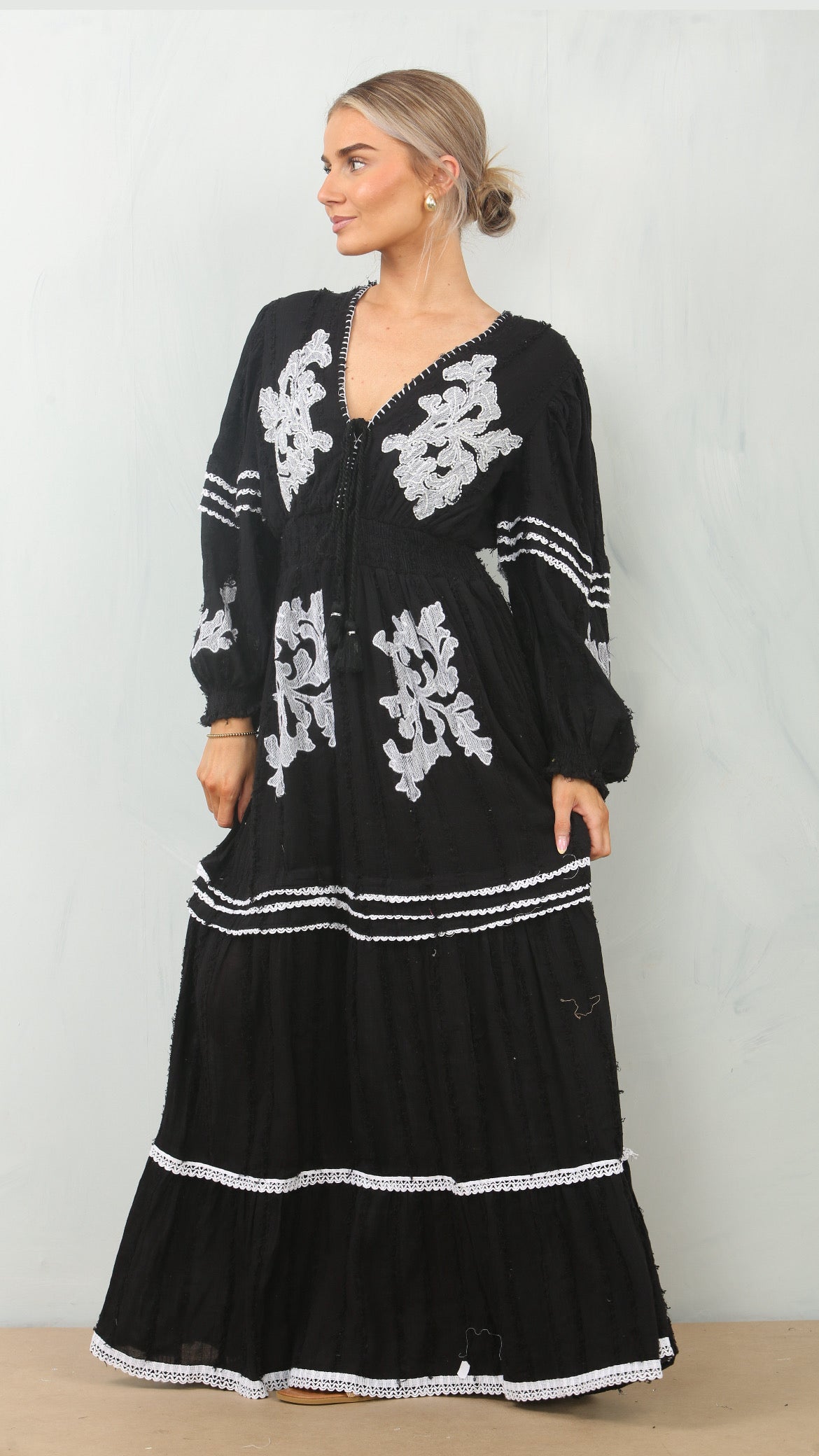 Dress black embroidery