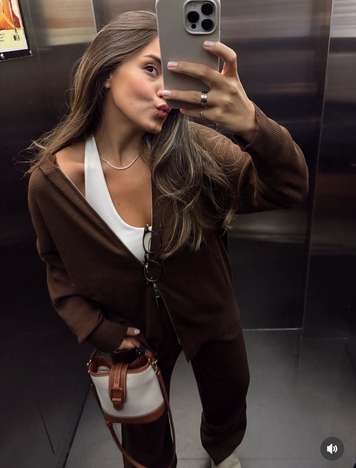 Brown cafe zipper set