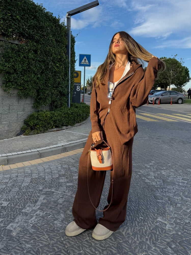 Brown cafe zipper set