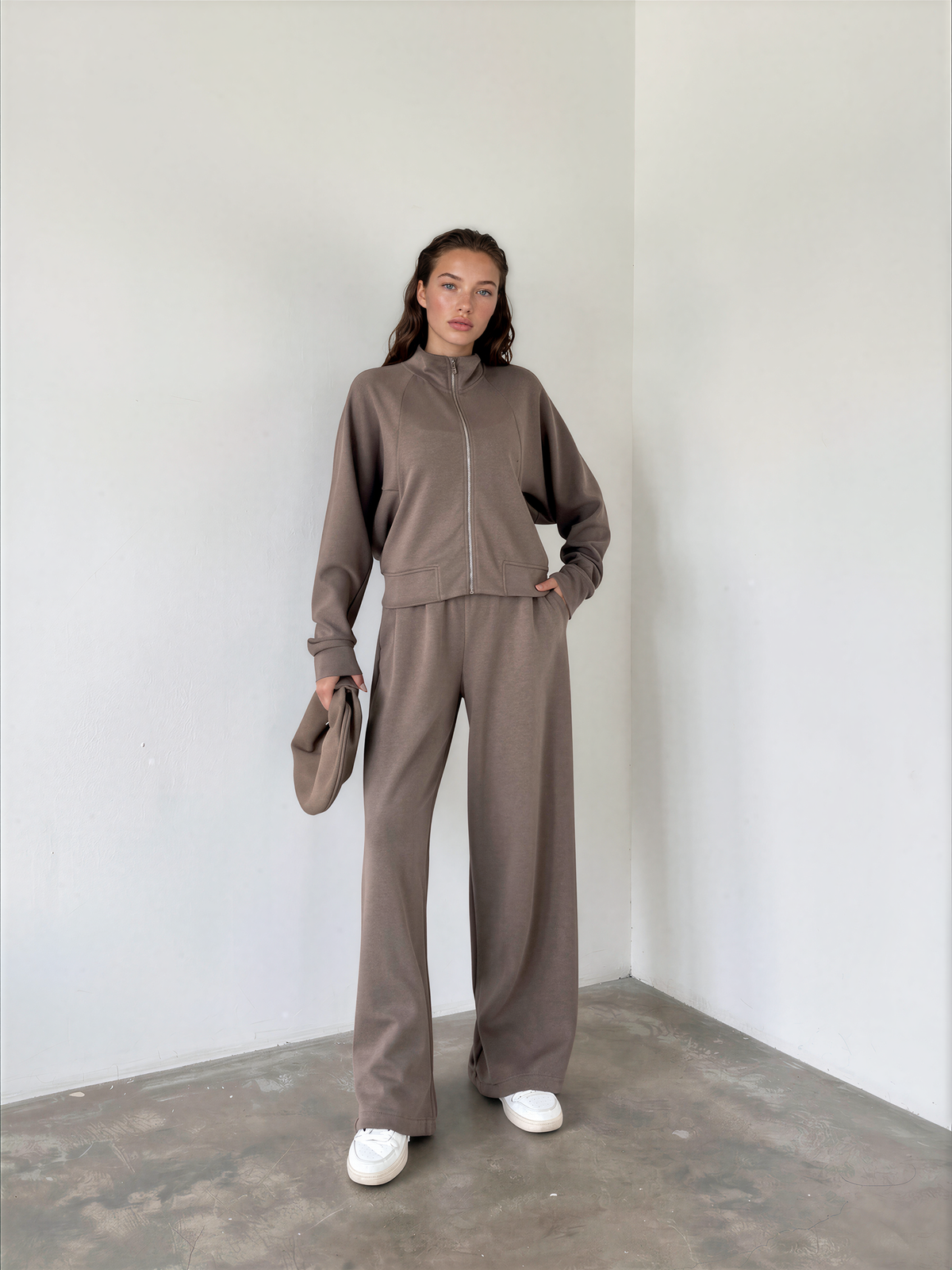 Set soft light brown