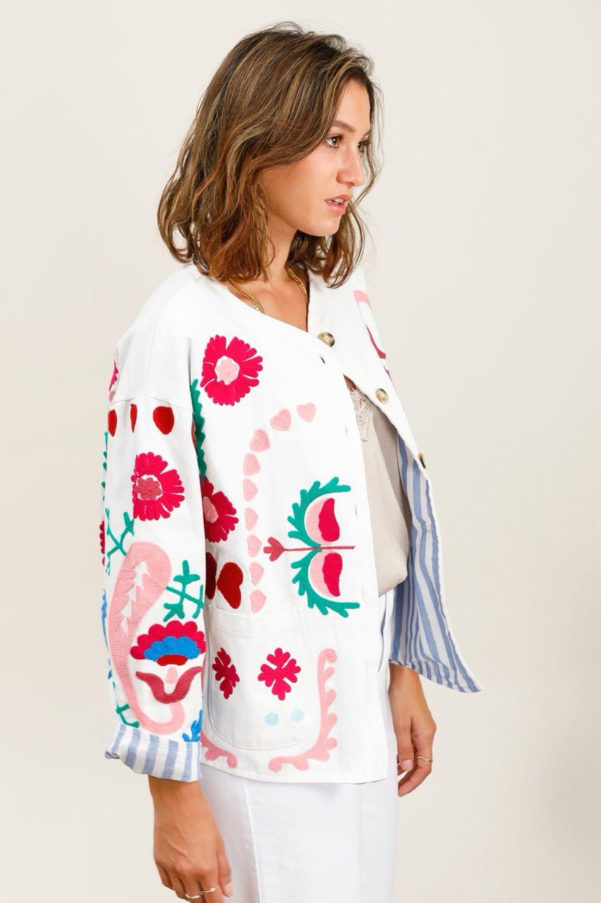 Jacket embroidery white