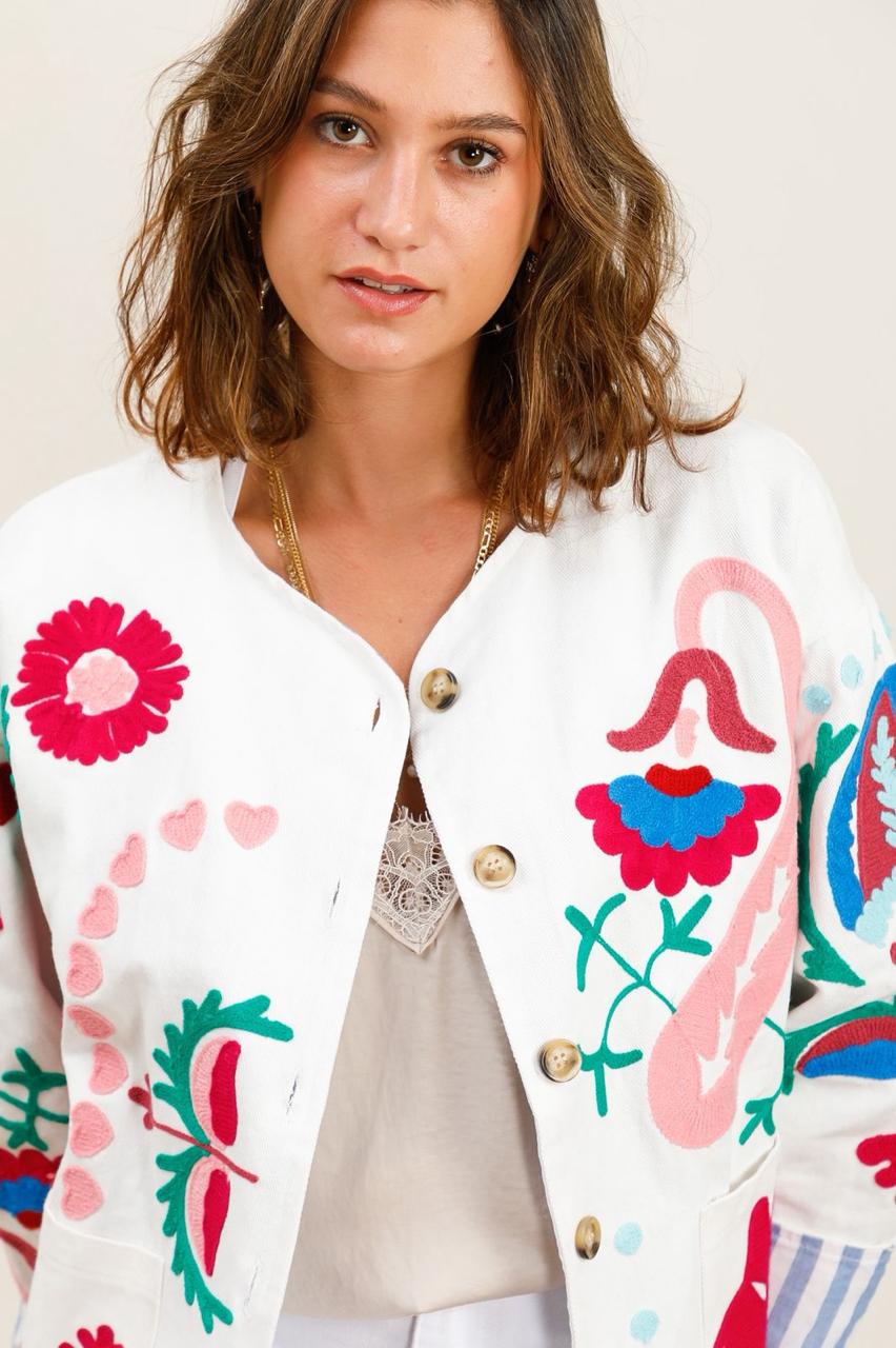 Jacket embroidery white
