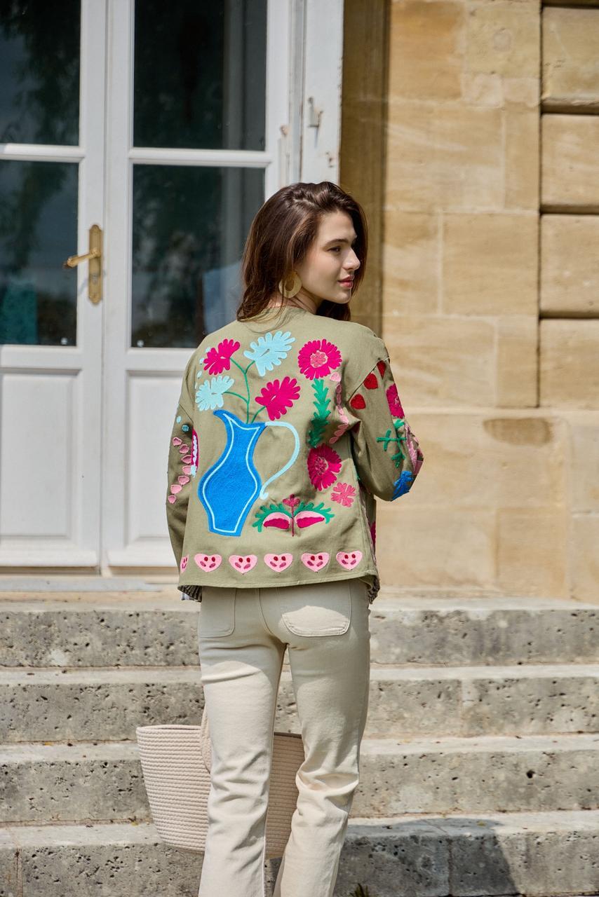 Jacket embroidery olive